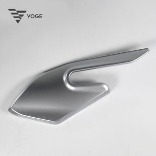 Пластик рами декоративний верхній для Voge 500AC Правий Сріблястий [340910053-0002] 100217 фото